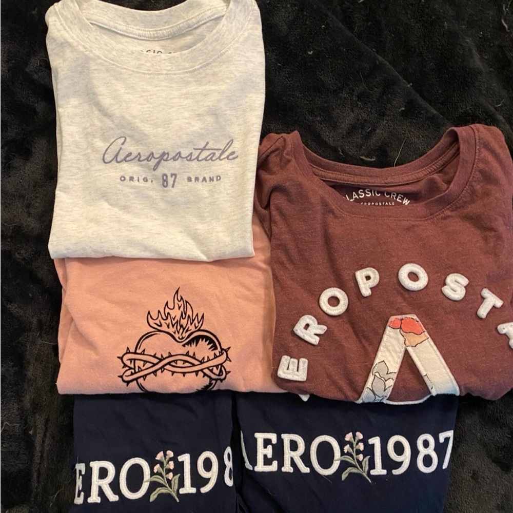 BUNDLE OF WOMENS AEROPOSTALE CLASSIC CREW T-SHIRTS